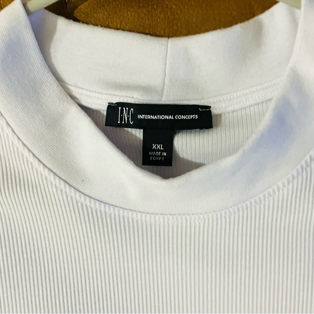 INC International Concepts Men's Ribbed White Crewneck Short Sleeve